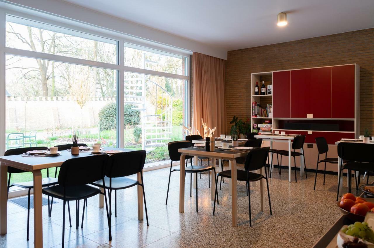 Baz Holiday Homes Kruibeke Extérieur photo